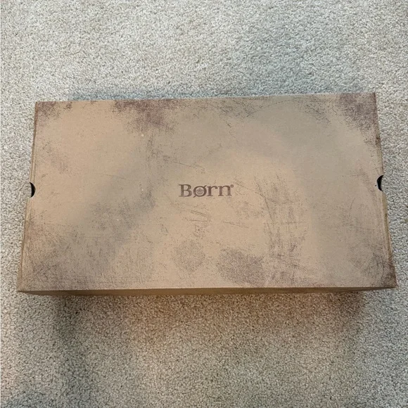 Born Kamryn Black Leather Knee-High Boots - Picture 9 of 10